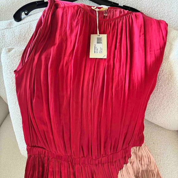 Ramy Brook Adena Blush Rose Pleated Midi Dress - L - Picture 2 of 4